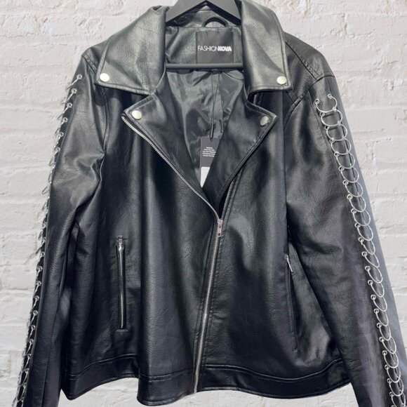 3X Fashion Nova Black Leather Jacket with Metal Ringlets Accents NWT - Picture 2 of 9